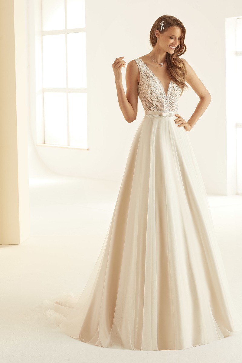 Brautkleid Hochzeitskleid Arcada A-Linie Ivory/Nude | Nazzals Traumhochzeit